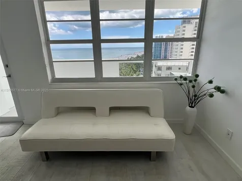 100 Lincoln Road Miami Beach FL 33139