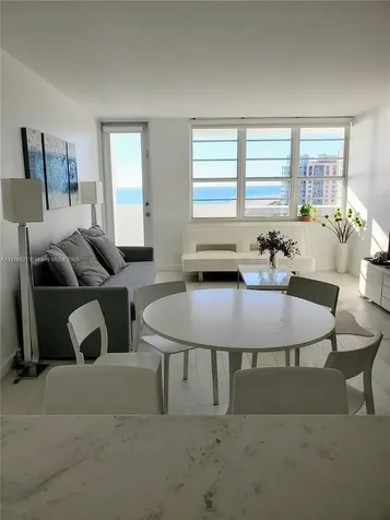 100 Lincoln Road Miami Beach FL 33139