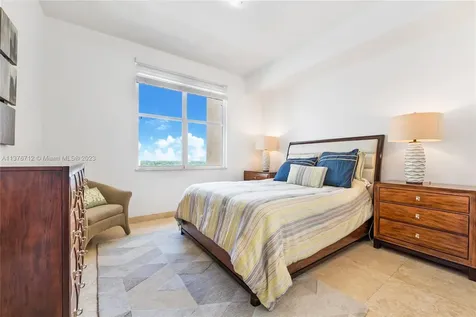 1607 Ponce De Leon Boulevard Coral Gables FL 33134
