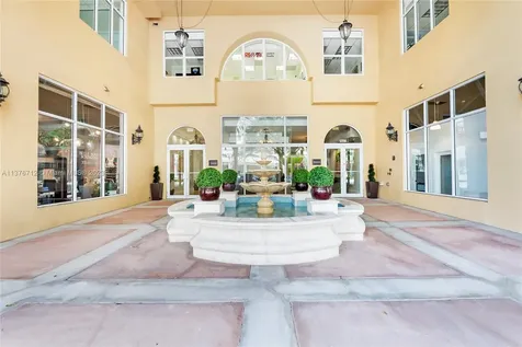 1607 Ponce De Leon Boulevard Coral Gables FL 33134