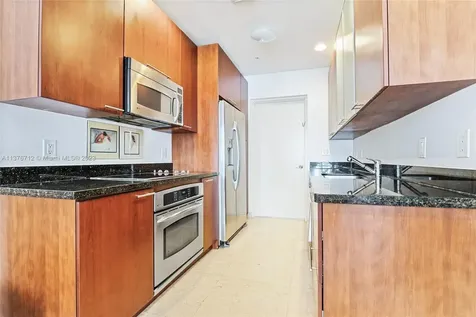1607 Ponce De Leon Boulevard Coral Gables FL 33134