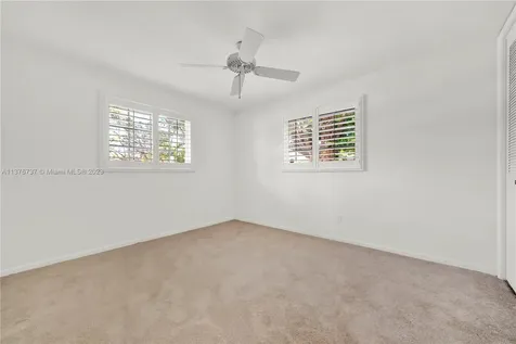 9020 SW 94th Avenue Miami FL 33176