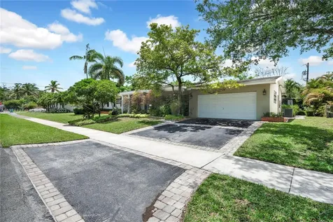 9020 SW 94th Avenue Miami FL 33176
