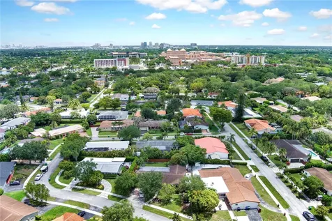 9020 SW 94th Avenue Miami FL 33176