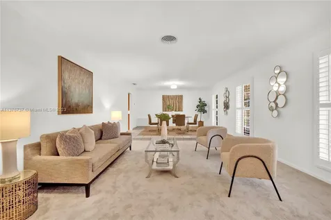 9020 SW 94th Avenue Miami FL 33176