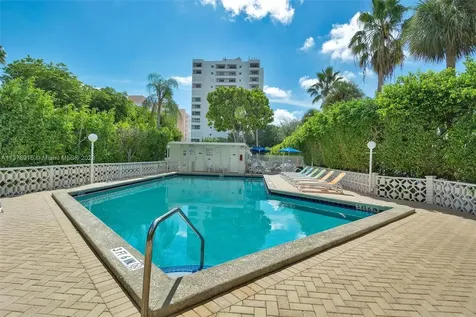 1881 Washington Avenue Miami Beach FL 33139