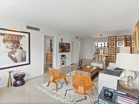 1881 Washington Avenue Miami Beach FL 33139