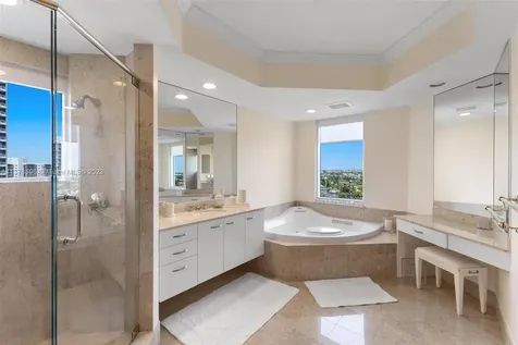 21200 Point Place Aventura FL 33180