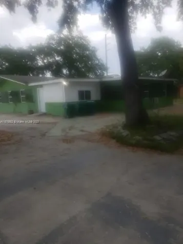 3379 NW 51st Terrace Miami FL 33142