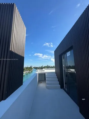 7300 Trouville Esplanade Miami Beach FL 33141