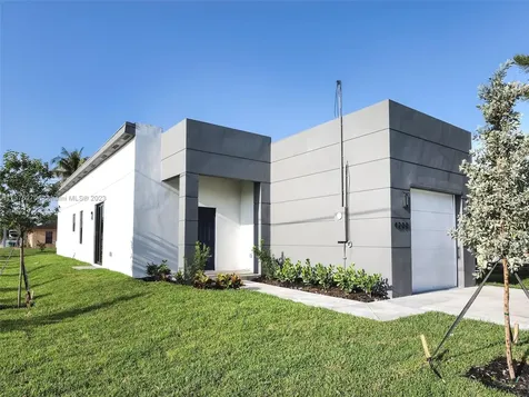 4200 SW 18th Street West Park FL 33023