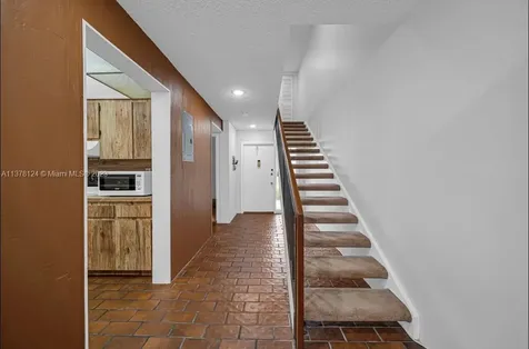 1120 SW 131st Place Circle N Miami FL 33184