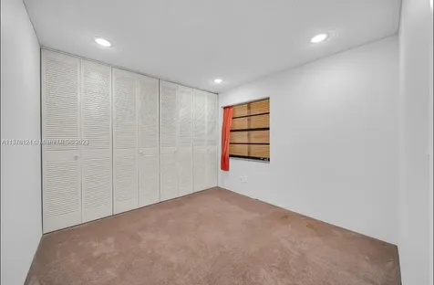1120 SW 131st Place Circle N Miami FL 33184