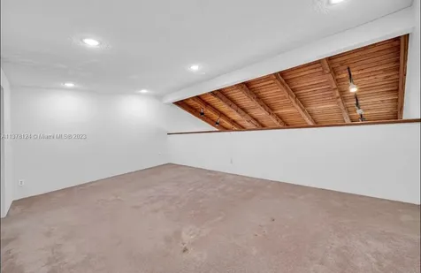 1120 SW 131st Place Circle N Miami FL 33184