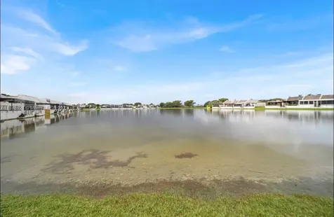 1120 SW 131st Place Circle N Miami FL 33184