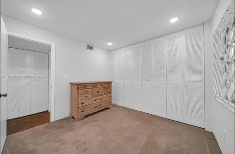 1120 SW 131st Place Circle N Miami FL 33184