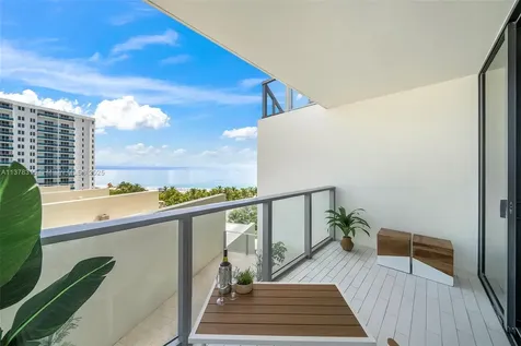 2201 Collins Avenue Miami Beach FL 33139
