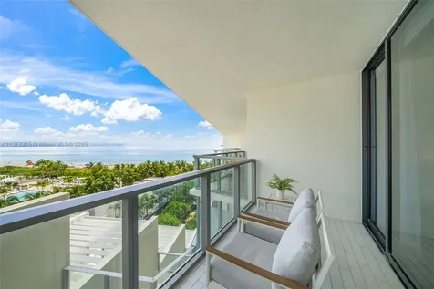 2201 Collins Avenue Miami Beach FL 33139