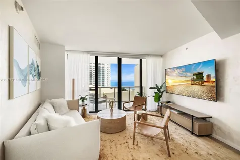 2201 Collins Avenue Miami Beach FL 33139