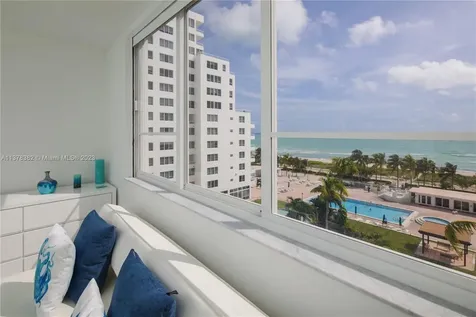5005 Collins Avenue Miami Beach FL 33140