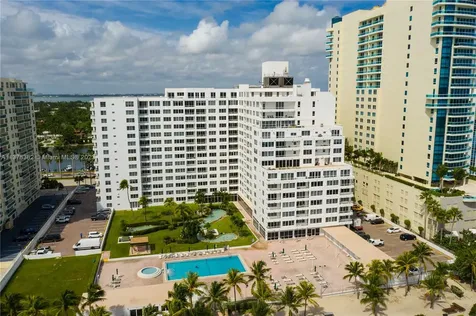5005 Collins Avenue Miami Beach FL 33140