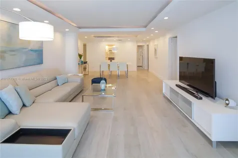 5005 Collins Avenue Miami Beach FL 33140