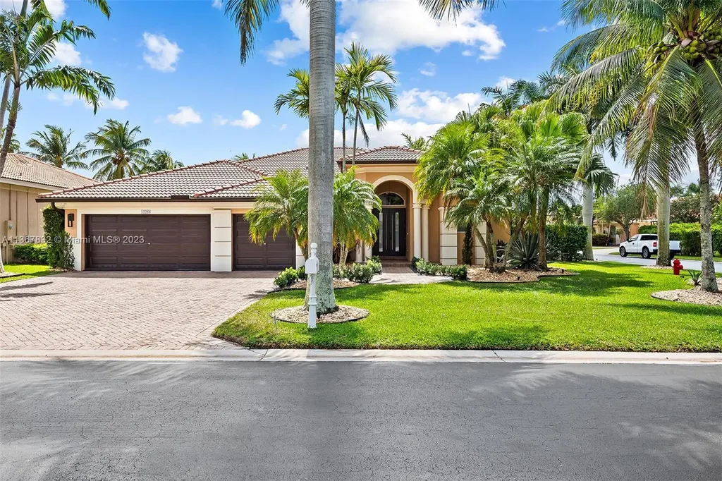 12266 NW 49th Street Coral Springs FL 33076