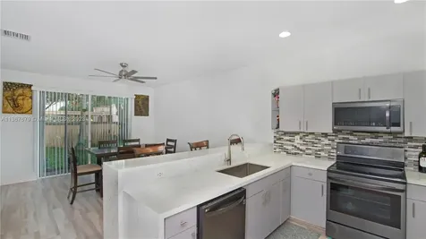 10256 SW 59th Street Cooper City FL 33328