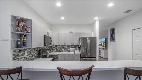 10256 SW 59th Street Cooper City FL 33328