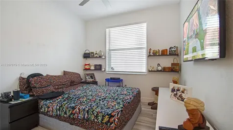 10256 SW 59th Street Cooper City FL 33328