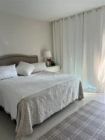 2950 NE 188th Street Aventura FL 33180