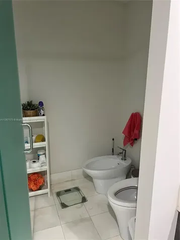 2950 NE 188th Street Aventura FL 33180