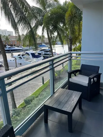 2950 NE 188th Street Aventura FL 33180