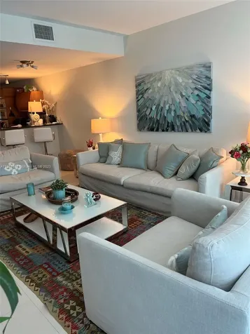 2950 NE 188th Street Aventura FL 33180
