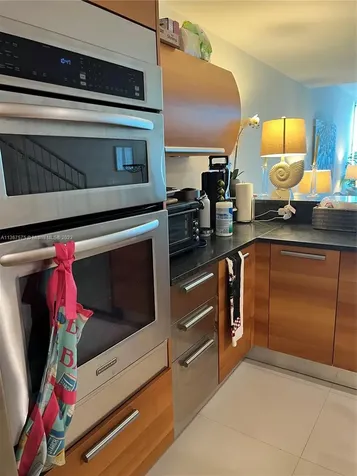 2950 NE 188th Street Aventura FL 33180