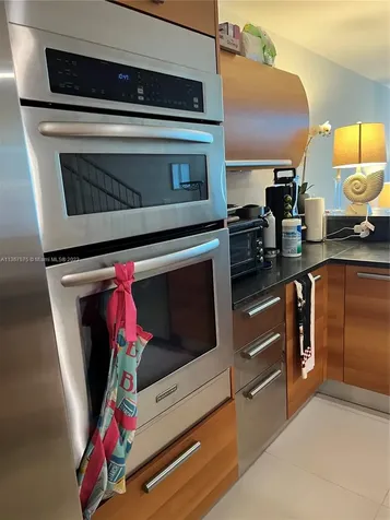 2950 NE 188th Street Aventura FL 33180