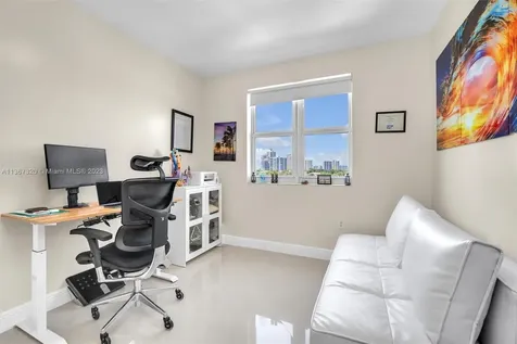 19900 E Country Club Drive Aventura FL 33180