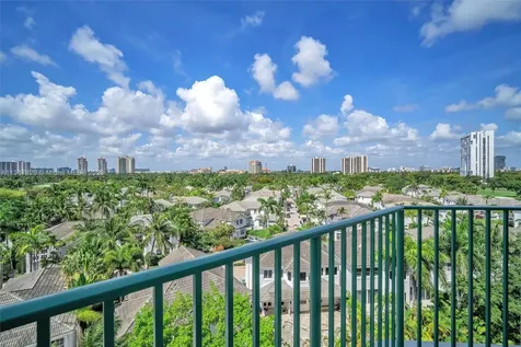 19900 E Country Club Drive Aventura FL 33180