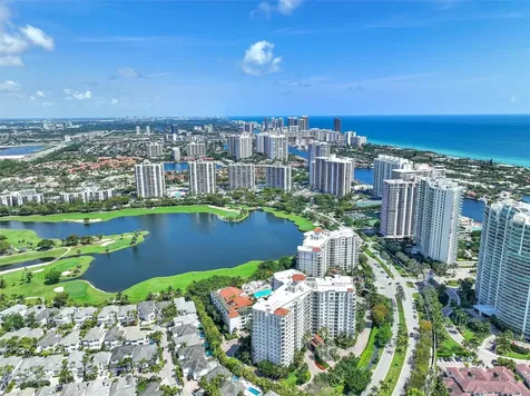 19900 E Country Club Drive Aventura FL 33180