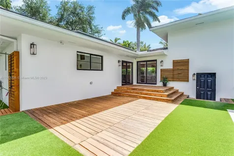 1059 NE 98th Street Miami Shores FL 33138