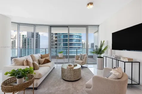 200 Biscayne Boulevard Way Miami FL 33131