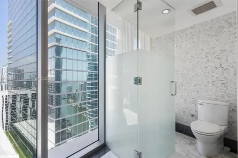 200 Biscayne Boulevard Way Miami FL 33131