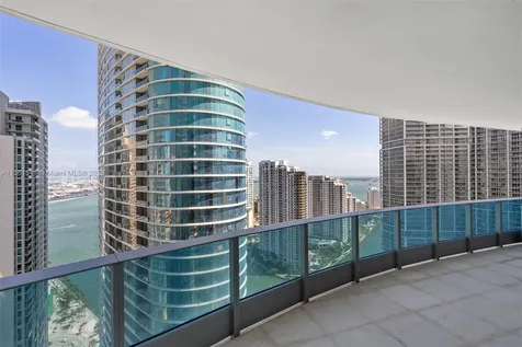 200 Biscayne Boulevard Way Miami FL 33131