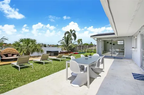 20730 NE 23rd Avenue Miami FL 33180