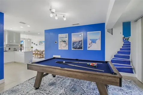 20730 NE 23rd Avenue Miami FL 33180