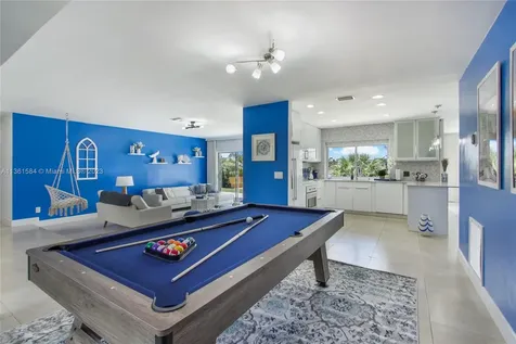 20730 NE 23rd Avenue Miami FL 33180