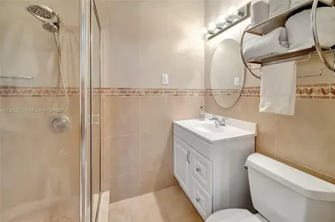 435 SW 33rd Avenue Miami FL 33135
