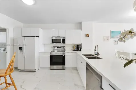 17050 N Bay Road Sunny Isles Beach FL 33160