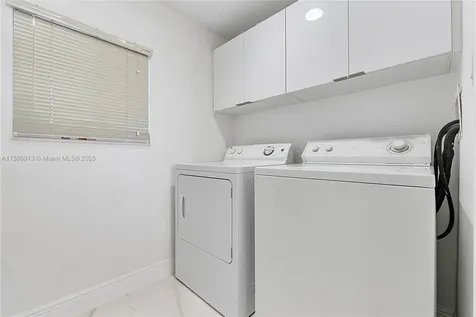 17050 N Bay Road Sunny Isles Beach FL 33160