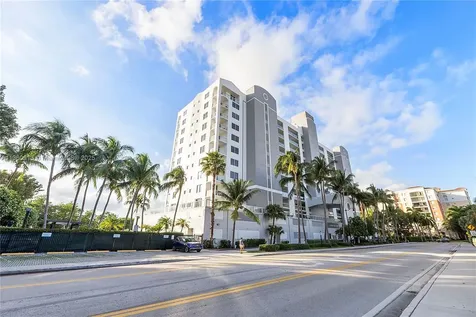 17050 N Bay Road Sunny Isles Beach FL 33160